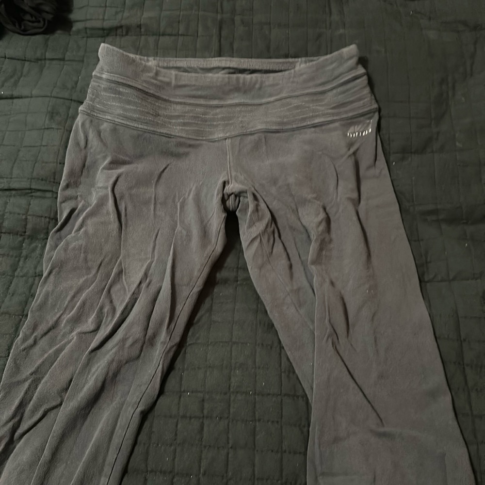 capris